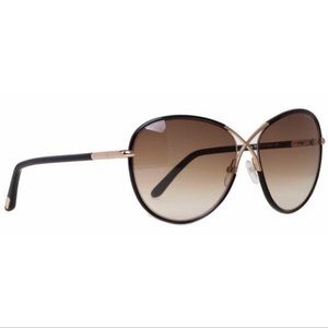 Tom Ford “Rosie” sunglasses